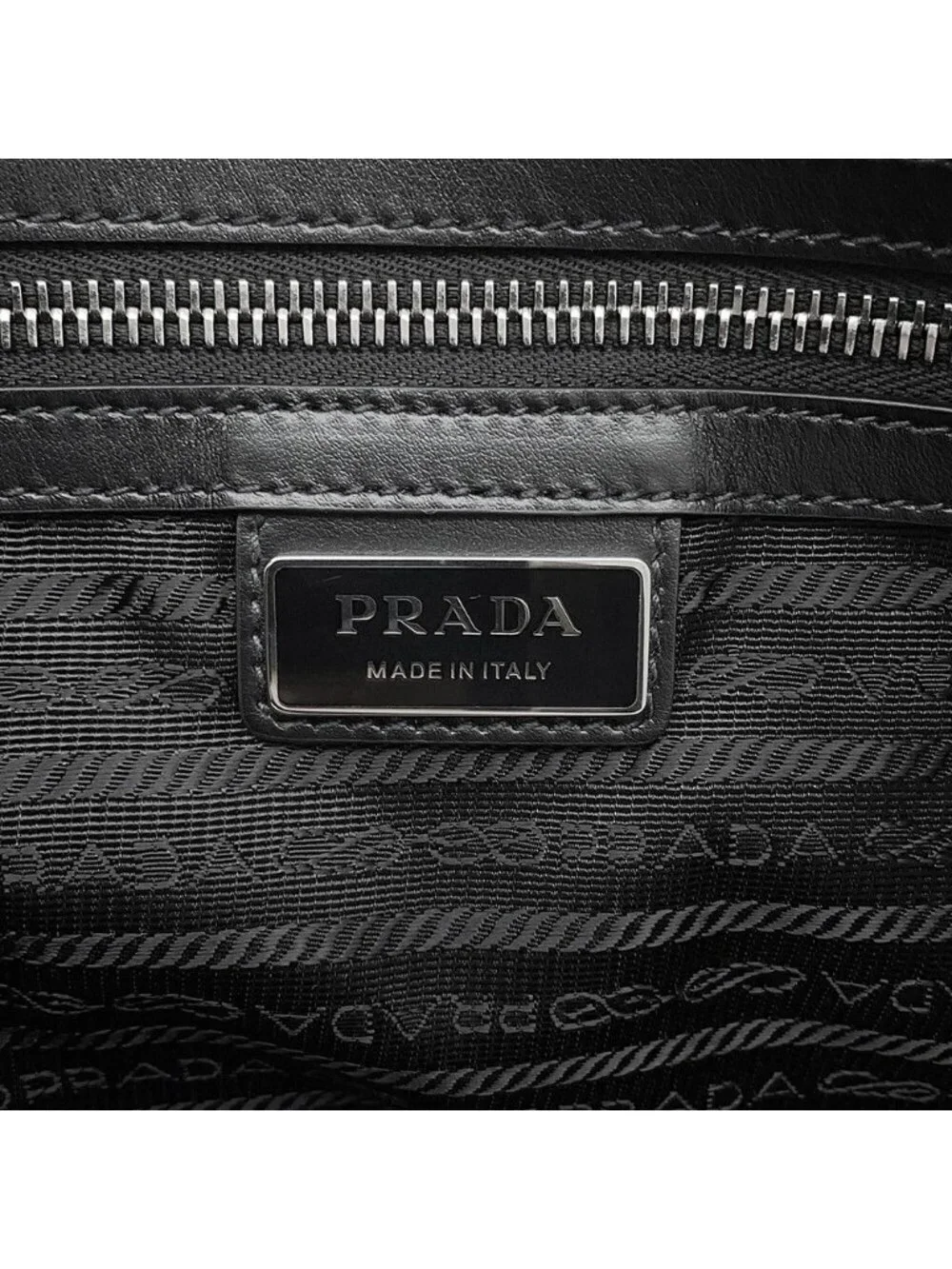 Prada Shoulder Bag Triangle Logo Vitello Daino Leather Black